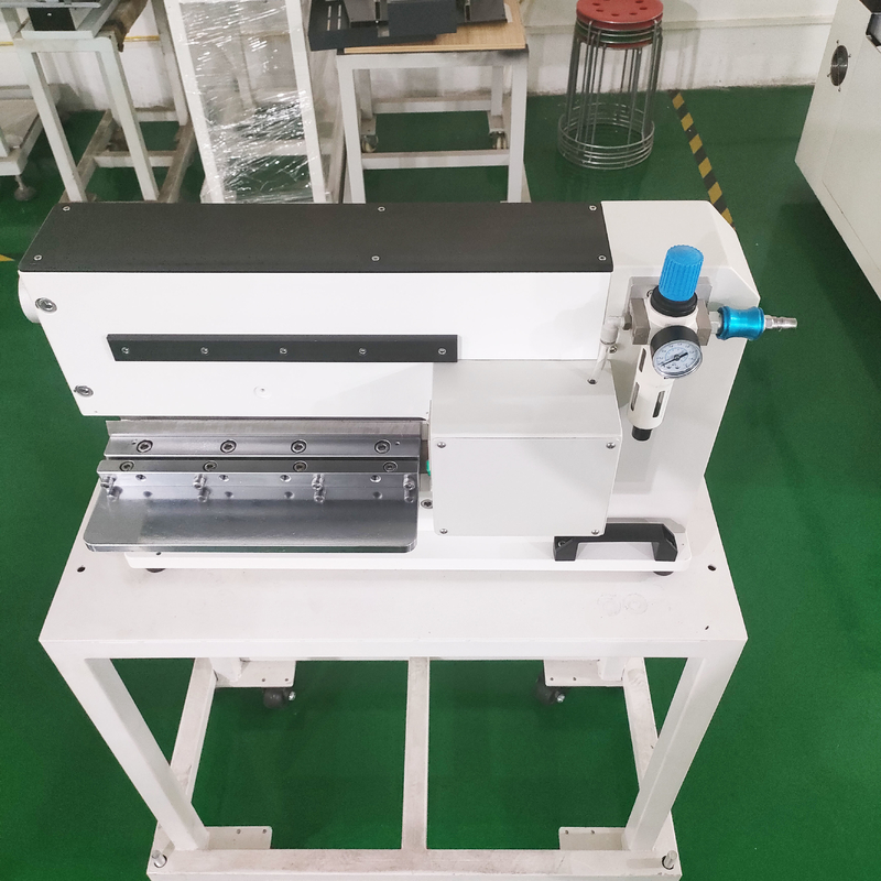 Macchina automatica piena segnata del separatore del PWB per il taglio della gamba del piatto