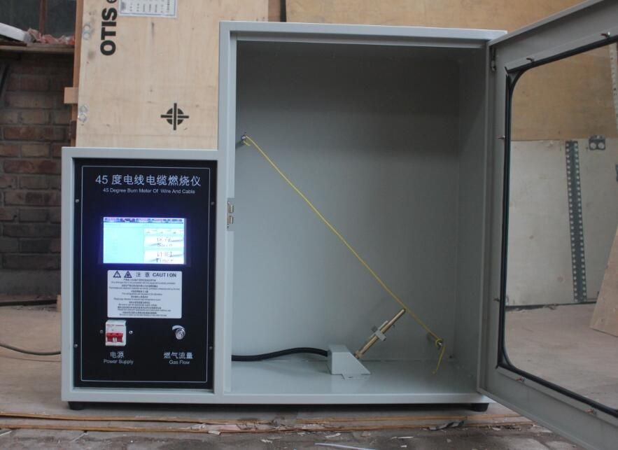 L'iso 6722-1 dell'apparecchiatura di collaudo del fuoco del laboratorio con 60v/600v sceglie il cavo del centro