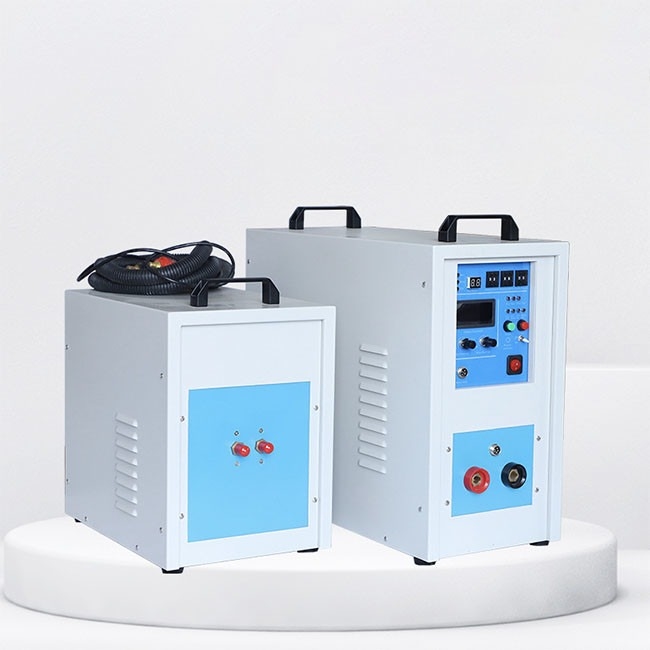 Macchina di riscaldamento ad induzione con forno di forgiatura per bulloni e martelli a nocciolo Forgiazione Forno elettrico di riscaldamento ad induzione per forgiatura