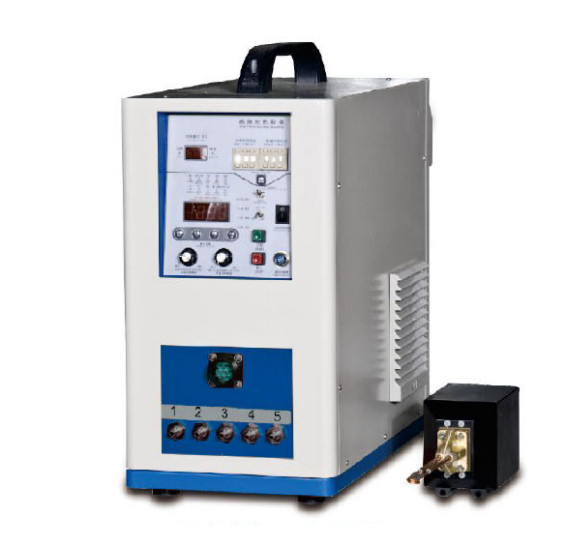 Apparecchiature per il trattamento termico ad induzione - Soluzione unica per il trattamento termico RISCALDAMENTO INDUCTIVO ad altissima frequenza MACHINE PARTI AUTOMOTIVE Apparecchiature per il riscaldamento ad induzione - Migliorare l'efficienza della produzione