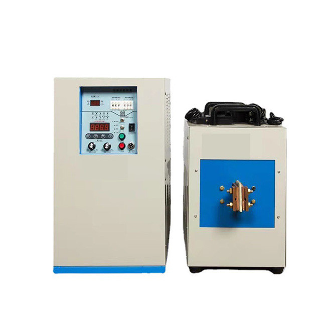 Macchina di riscaldamento UHFI da 15 kW per il trattamento termico di spegnimento in impianti di produzione in acciaio inossidabile