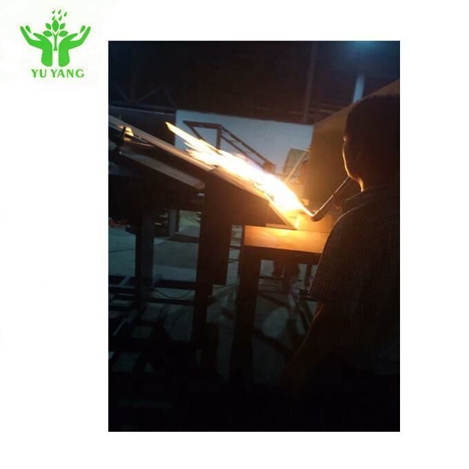 Apparecchiature di prova del fuoco Cella solare Tester di diffusione della fiamma e di marchio di combustione