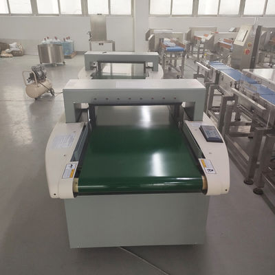 Indumento del tessuto di tessuto del nastro trasportatore 25m/Min Needle Detector Machine For