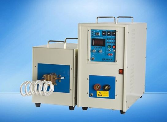 Macchina di sigillamento a induzione in foglio di alluminio per sigillatore di calore per bottiglie Max potenza fluttuante 30KW facile funzionamento buono