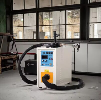 Riscaldatore a induzione a frequenza HF portatile a comando PLC: brasatura, cuscinetti e riscaldamento del metallo a corrente alternata